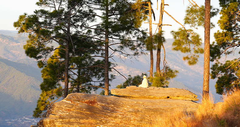 Meditation on the ridge · Kasar Devi